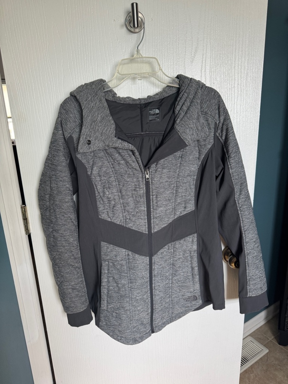 The North Face Women’s Heather Gray Hybrid Hooded Jacket